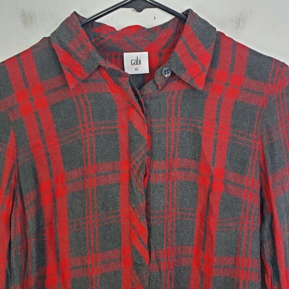 Cabi Cunningham Shirt WOmens XS Gray Red Peplum Hidden Button Down Cabincore - Picture 2 of 9